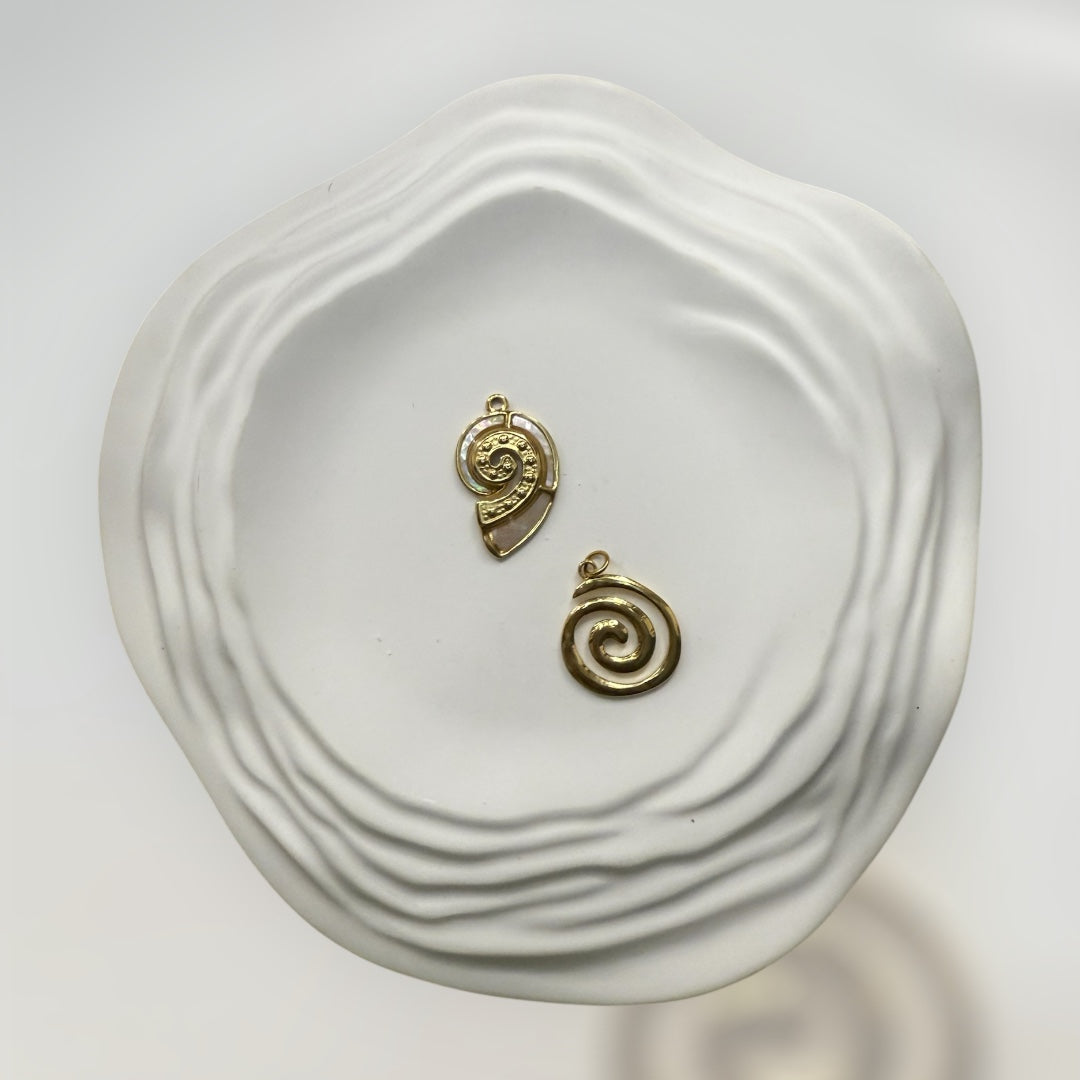 Collier Melia
